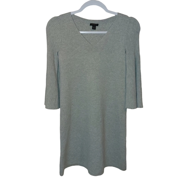 𝅺ANN TAYLOR LADIES KNIT DRESS WITH BELL SLEEVES - Picture 1 of 4